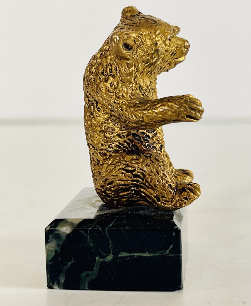 Bronze Bear-photo-2